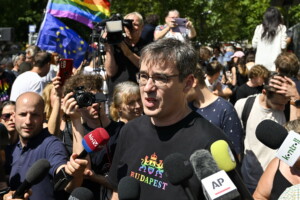 hongrie maire de budapest vise par une enquete pour le pride je ne me laisserai pas intimider