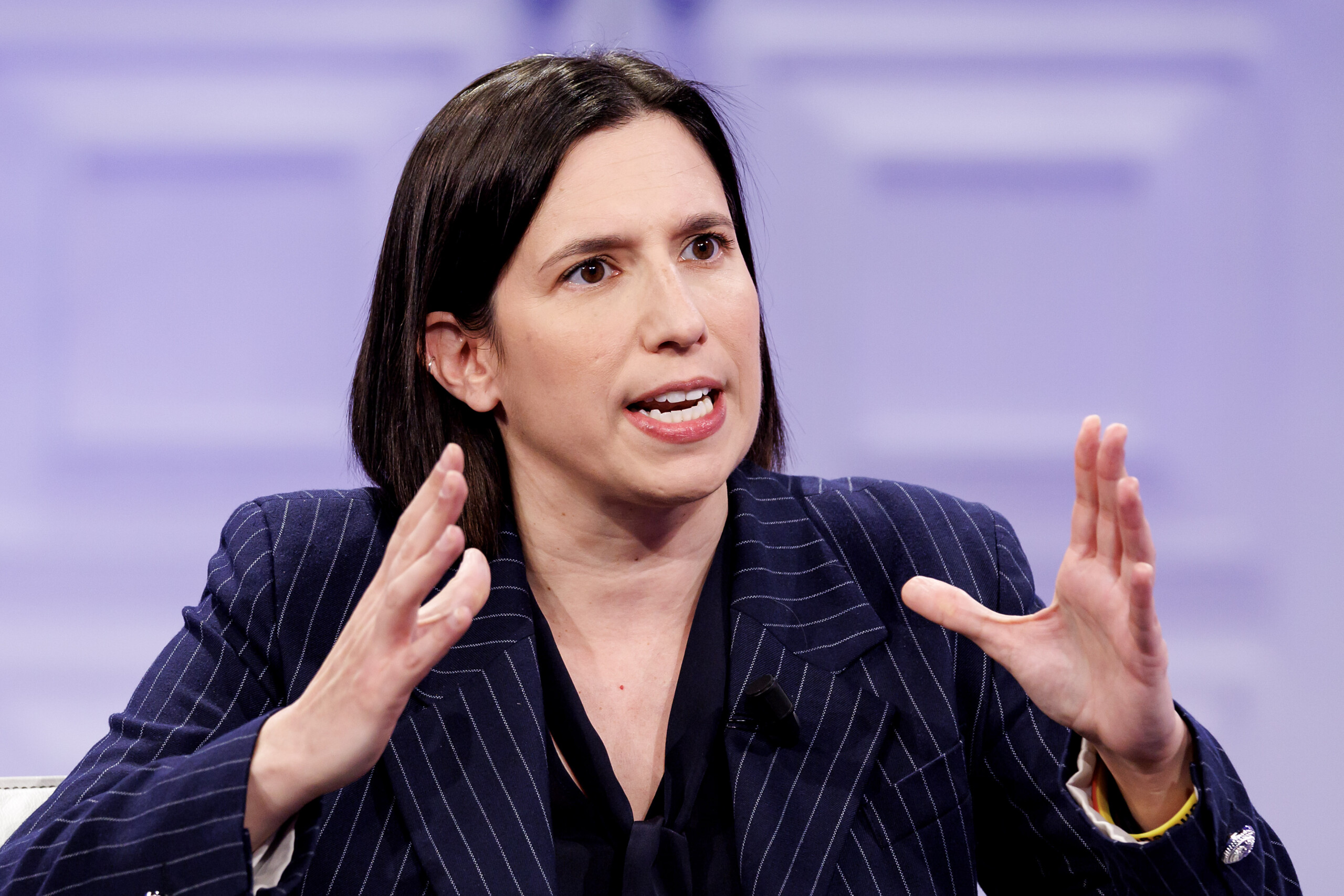 Projet de loi sur la violence contre les femmes, Schlein : « J'ai dit à Meloni d'arrêter, la loi Bongiorno est irrecevable » 1 projet de loi sur la violence contre les femmes schlein jai dit a meloni darreter la loi bongiorno est irrecevable scaled