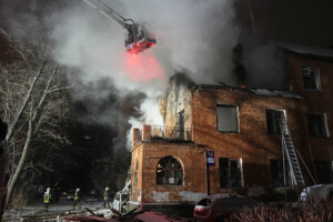 ukraine deux morts et quatre blesses dans une attaque russe dans la region de kiev