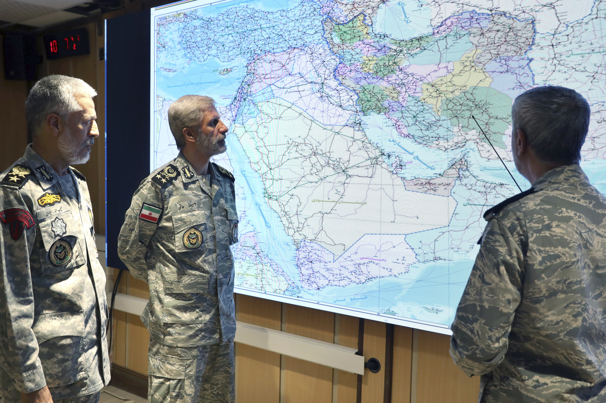 iran chef des forces armees de teheran si les etats unis attaquent aucun americain ne sera en securite scaled