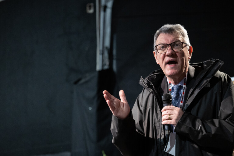 askatasuna landini solidarite avec les forces de lordre violence criminelle a turin