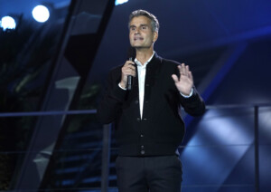 disney josh damaro nomme nouveau pdg succede a robert iger