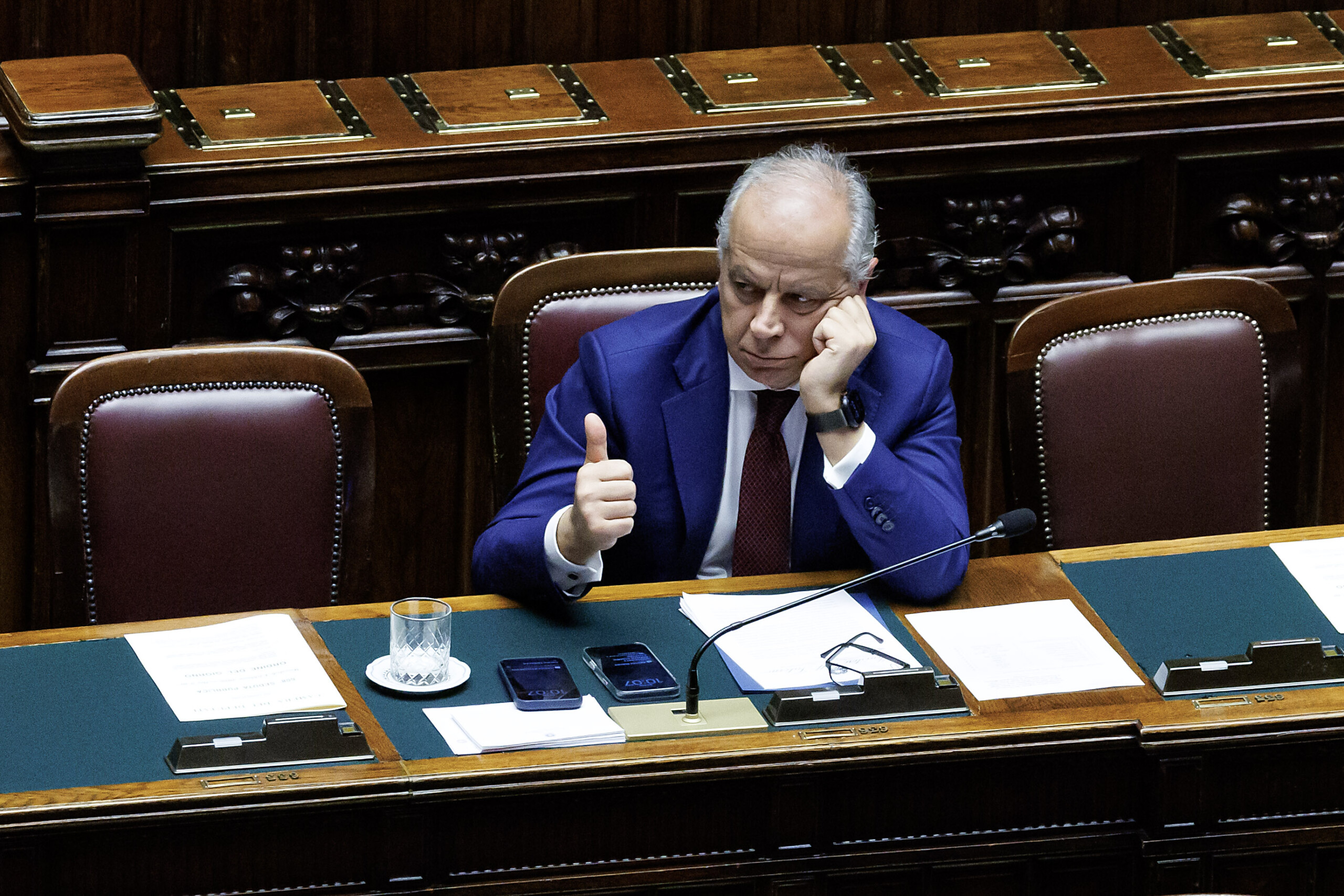 askatasuna le senat approuve la resolution a la majorite avec 88 voix pour et 56 contre scaled