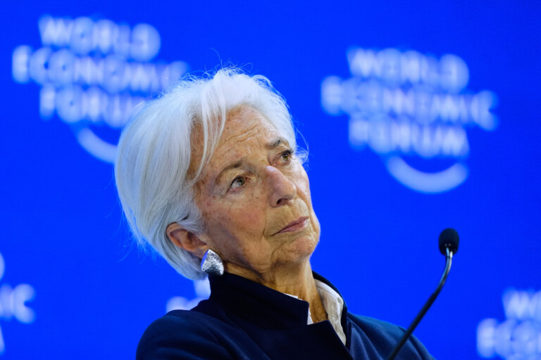 bce lagarde nous surveillons le taux de change euro dollar important pour la croissance et linflation