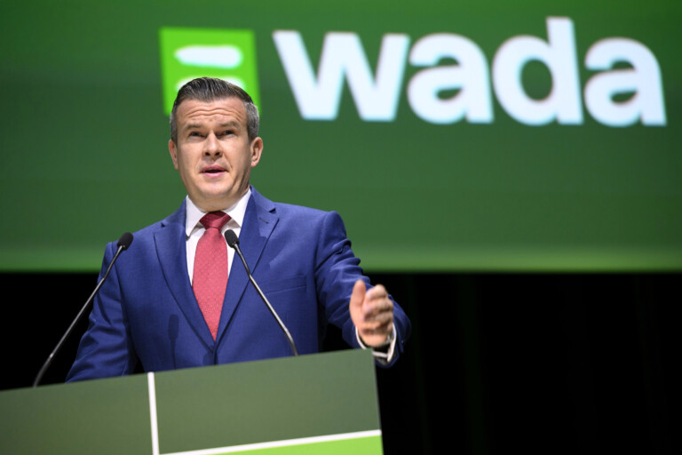 dopage wada etats unis nous navons aucun element indiquant que trump ait signe la loi sur larret des financements