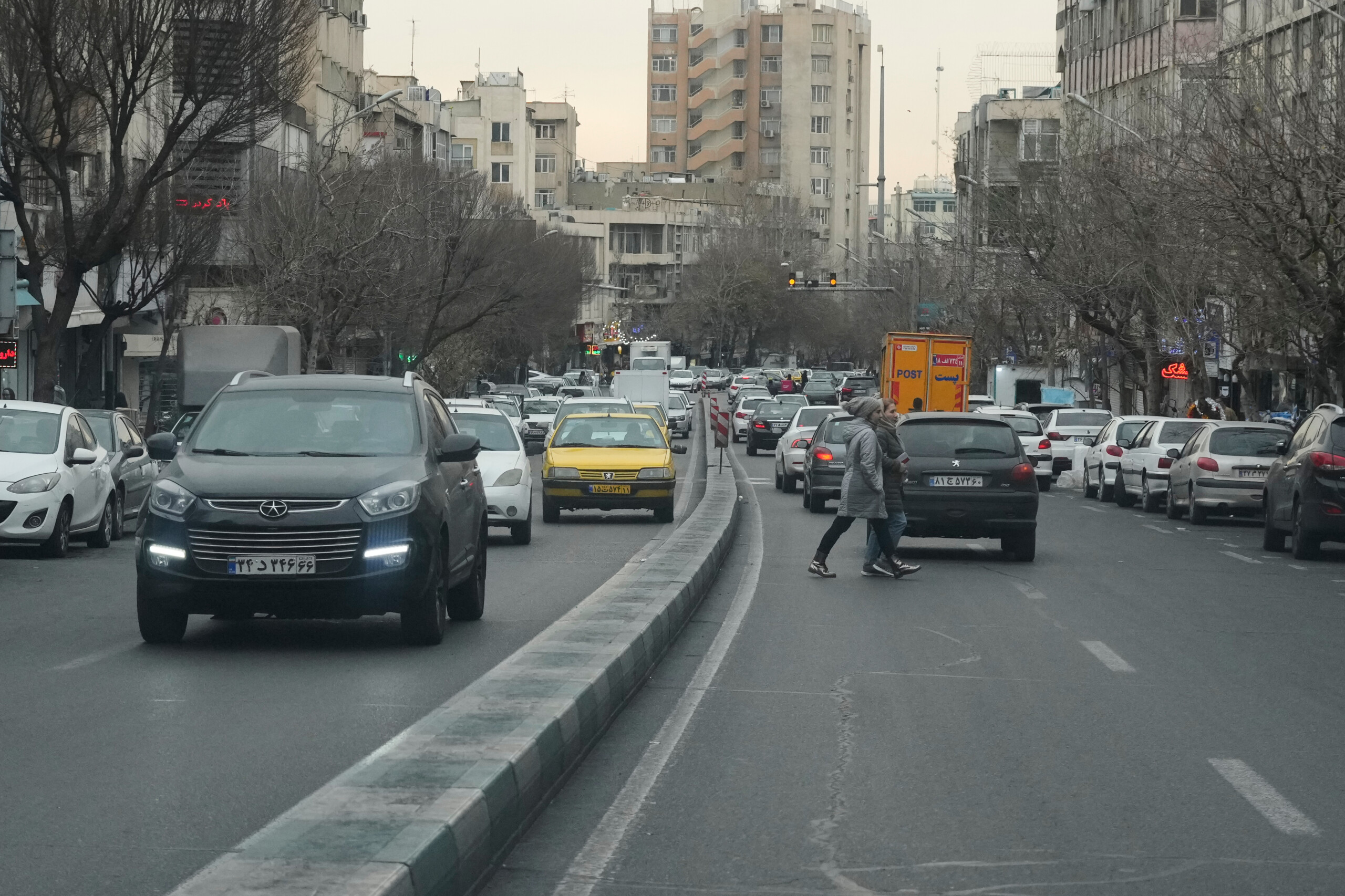 iran ambassade americaine les americains doivent quitter le pays ou faire profil bas scaled