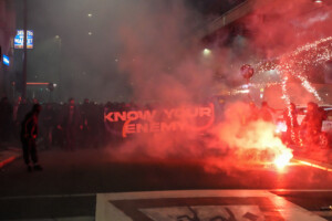 milan cortina affrontements entre manifestants et police au corvetto