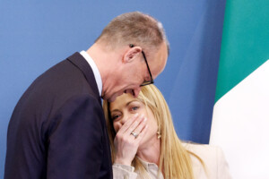 meloni il existe actuellement un moteur italo allemand mais cela ne se fait pas au detriment des autres