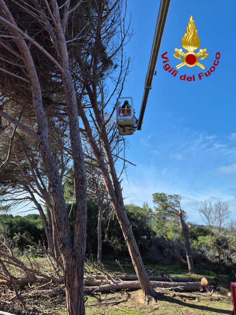 Mauvais temps, vent et pluie : plus de mille interventions en Sardaigne 1 mauvais temps vent et pluie plus de mille interventions en sardaigne