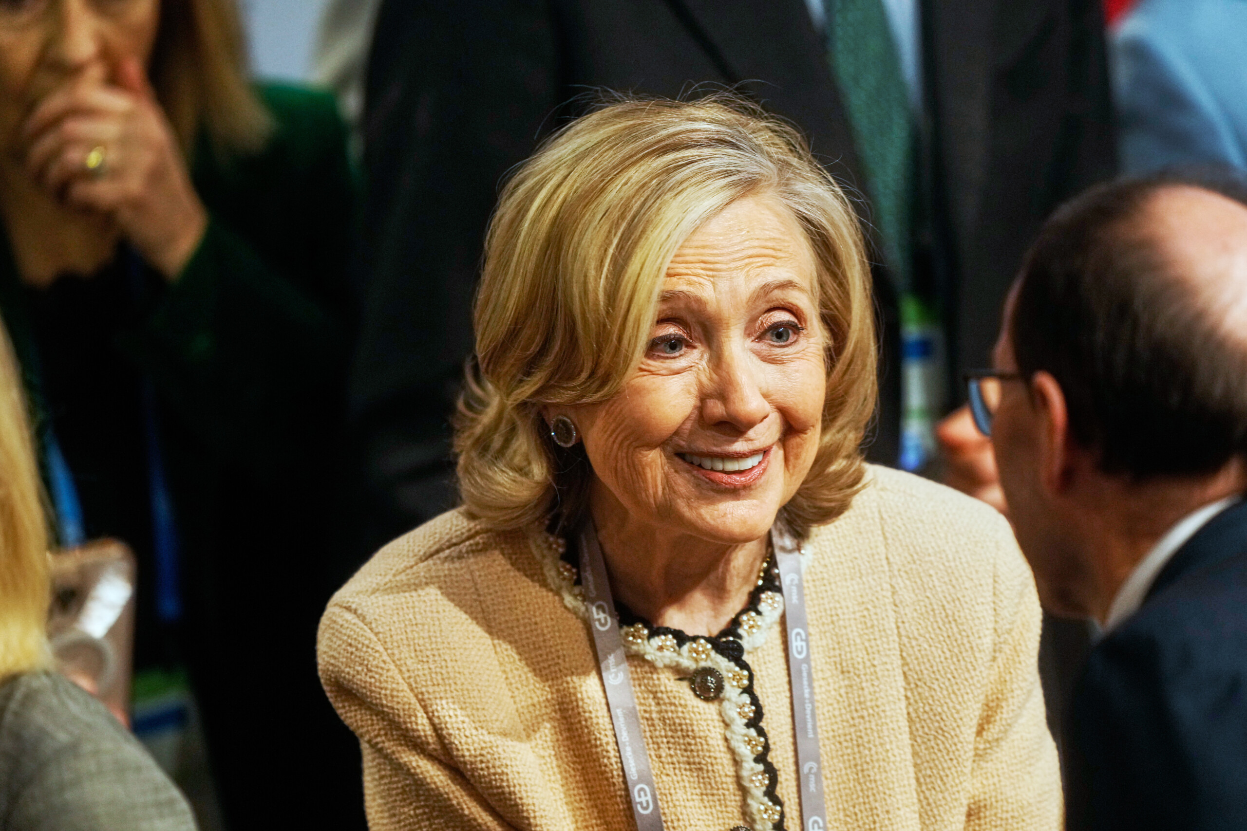 États-Unis, Hillary Clinton : « Les dossiers Epstein révèlent des informations préoccupantes et horribles » 1 etats unis hillary clinton les dossiers epstein revelent des informations preoccupantes et horribles scaled