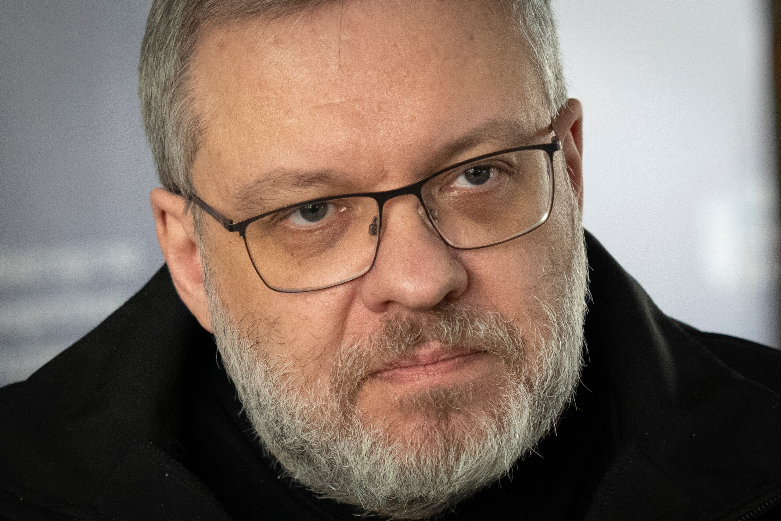 ukraine lancien ministre de lenergie arrete alors quil tentait de quitter le pays scaled