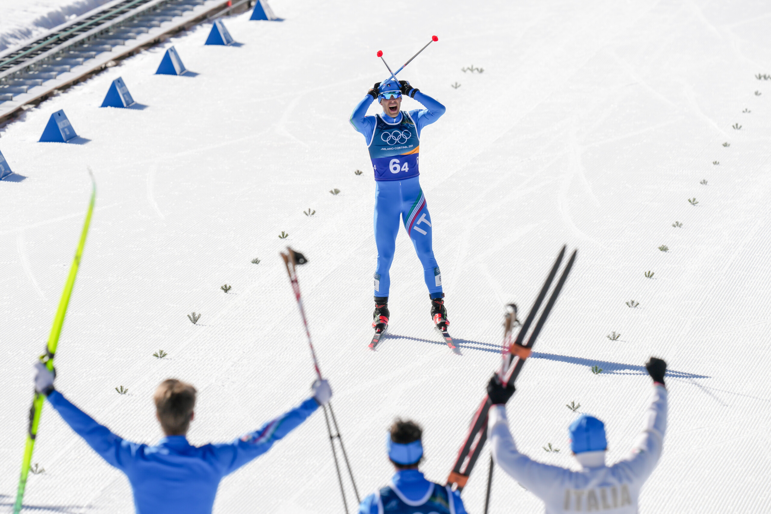 milan cortina tous les porte drapeaux italiens medailles le tabou est brise scaled