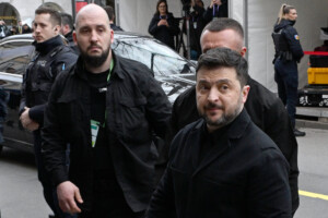 ukraine zelensky la russie prepare de nouvelles attaques massives