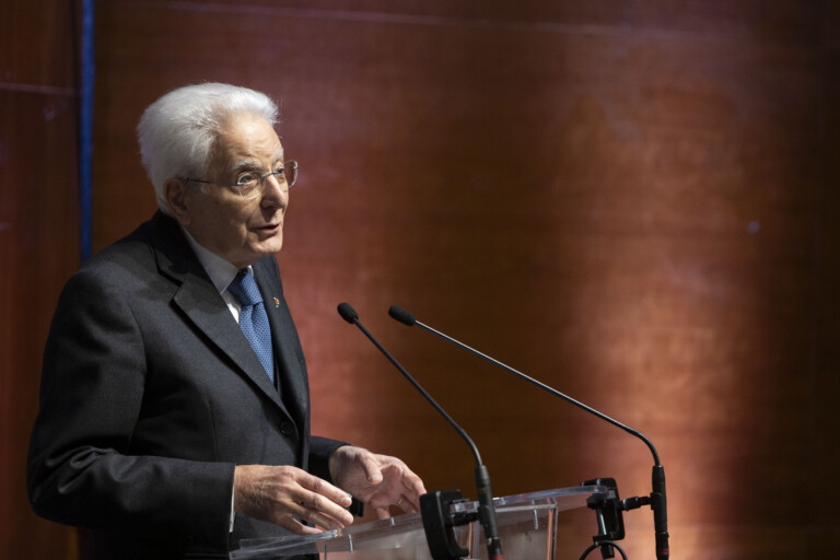 csm mattarella il revet une importance constitutionnelle les autres institutions doivent le respecter