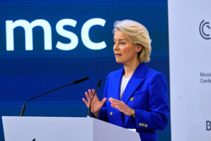 groenland von der leyen visitera la region arctique en mars
