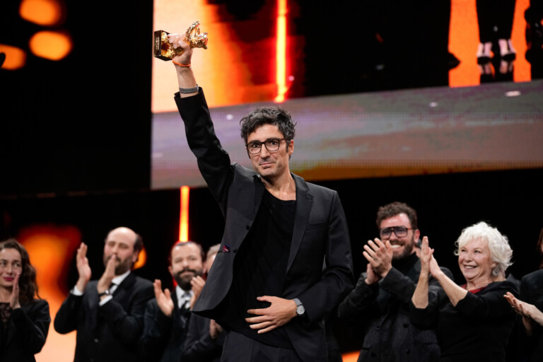 cinema berlinale ours dor pour yellow letters dilker catak