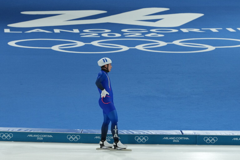 milan cortina lollobrigida je suis restee en arriere et jai attendu trop longtemps pour sprinter