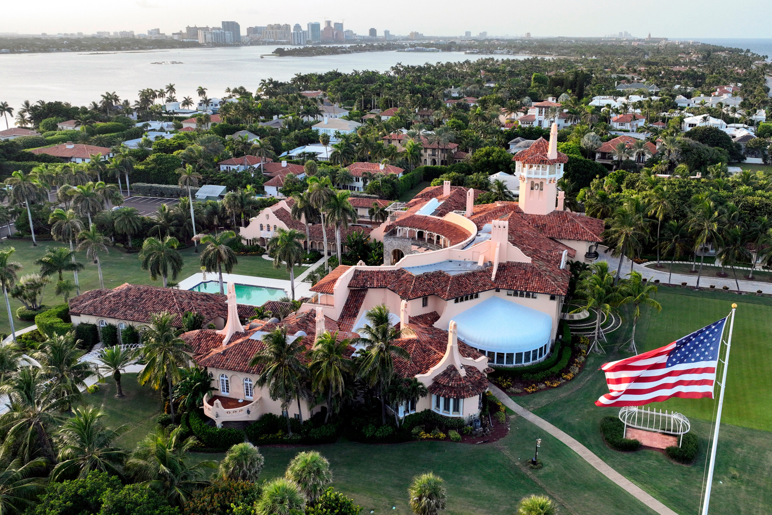 États-Unis : un tireur entre dans Mar-a-Lago et est tué 1 etats unis un tireur entre dans mar a lago et est tue scaled
