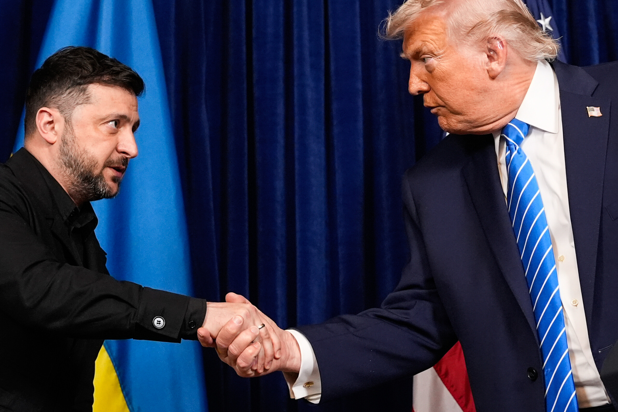 Ukraine, Zelensky à Trump : « Les pourparlers doivent passer au niveau des dirigeants » 1 ukraine zelensky a trump les pourparlers doivent passer au niveau des dirigeants scaled