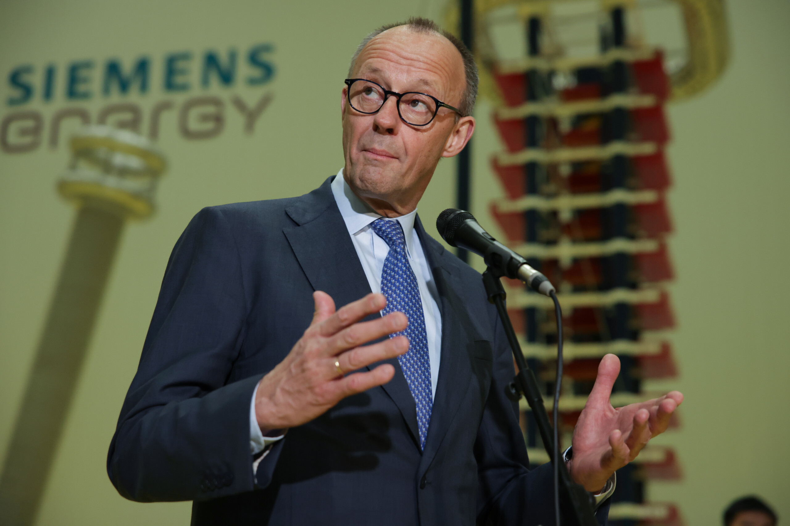 iran merz teheran doit mettre fin a la violence et rechercher une solution negociee scaled