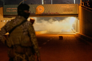 iran une milice chiite irakienne revendique une attaque par drone contre les forces americaines a bagdad