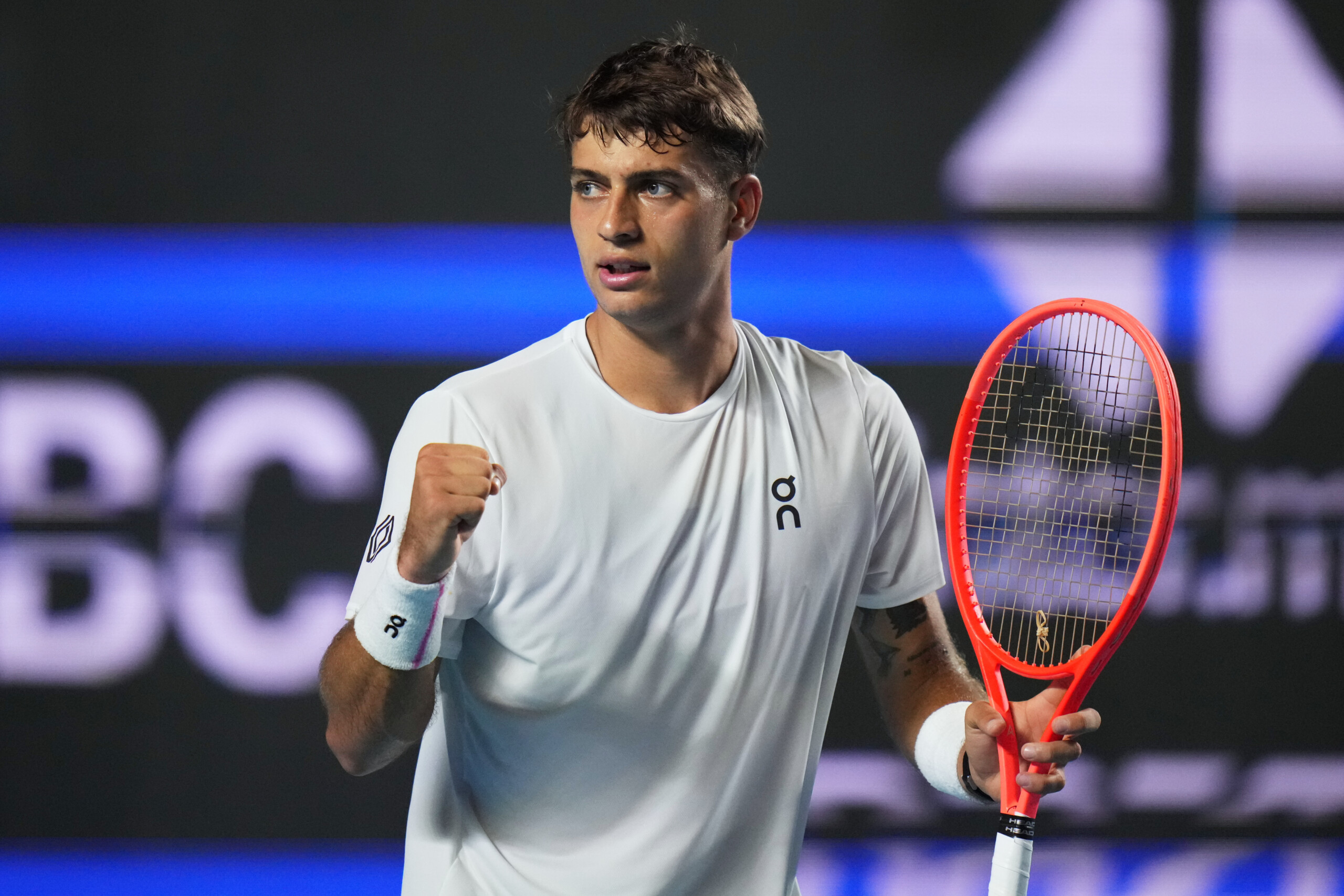 tennis classement atp sinner toujours derriere alcaraz cobolli grimpe a la 15e place scaled