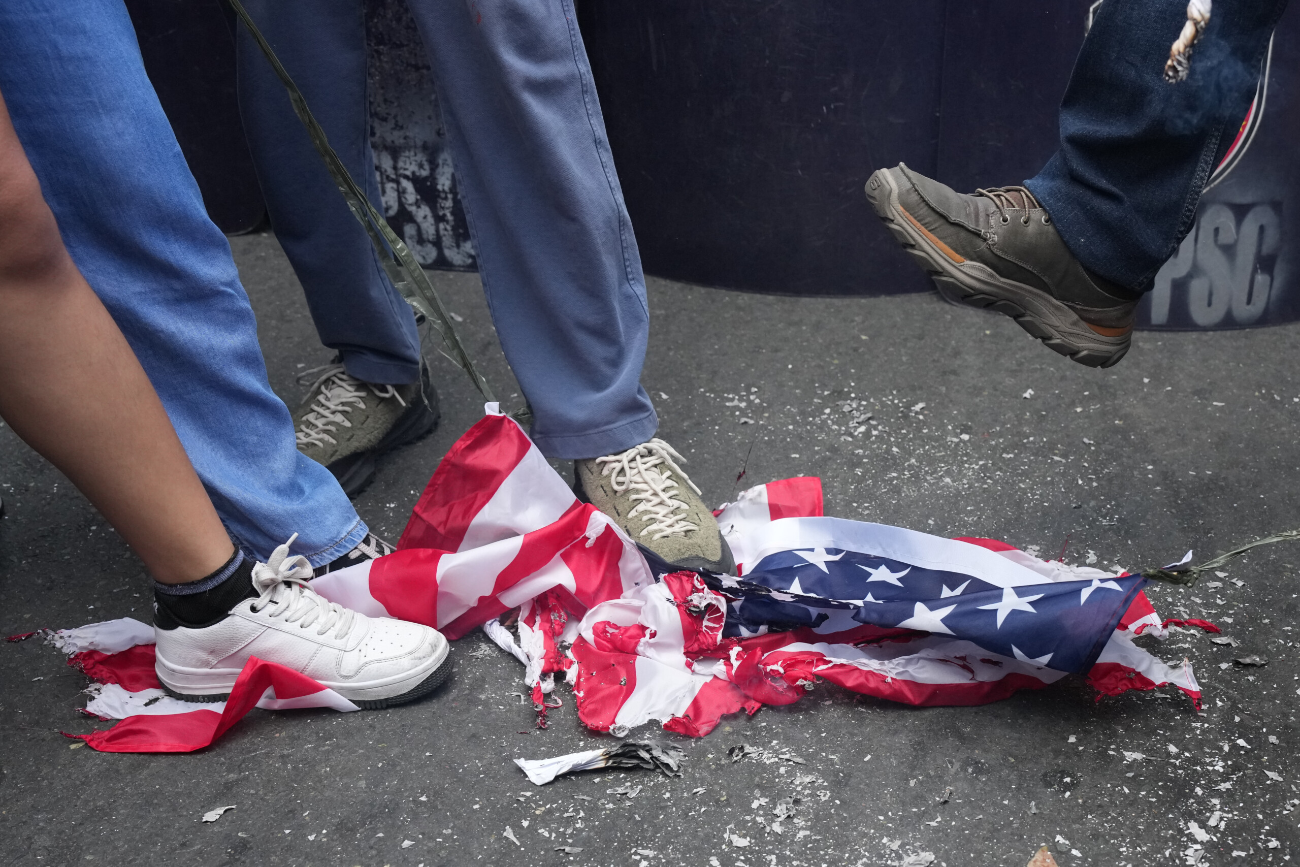 iran ambassade americaine a riyad alerte a des attaques imminentes scaled