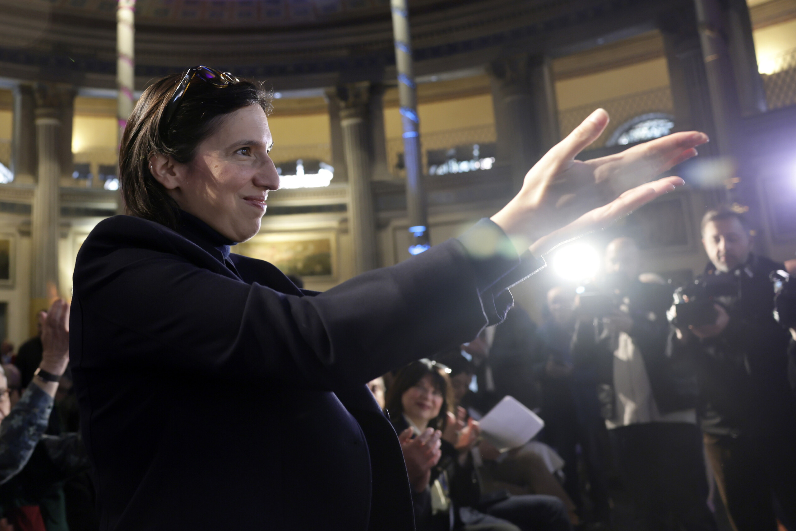 carburants schlein utiliser lexcedent de recettes pour baisser les accises scaled