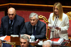 iran meloni litalie na pas lintention de prendre part a une intervention des etatse28091unis et disrael