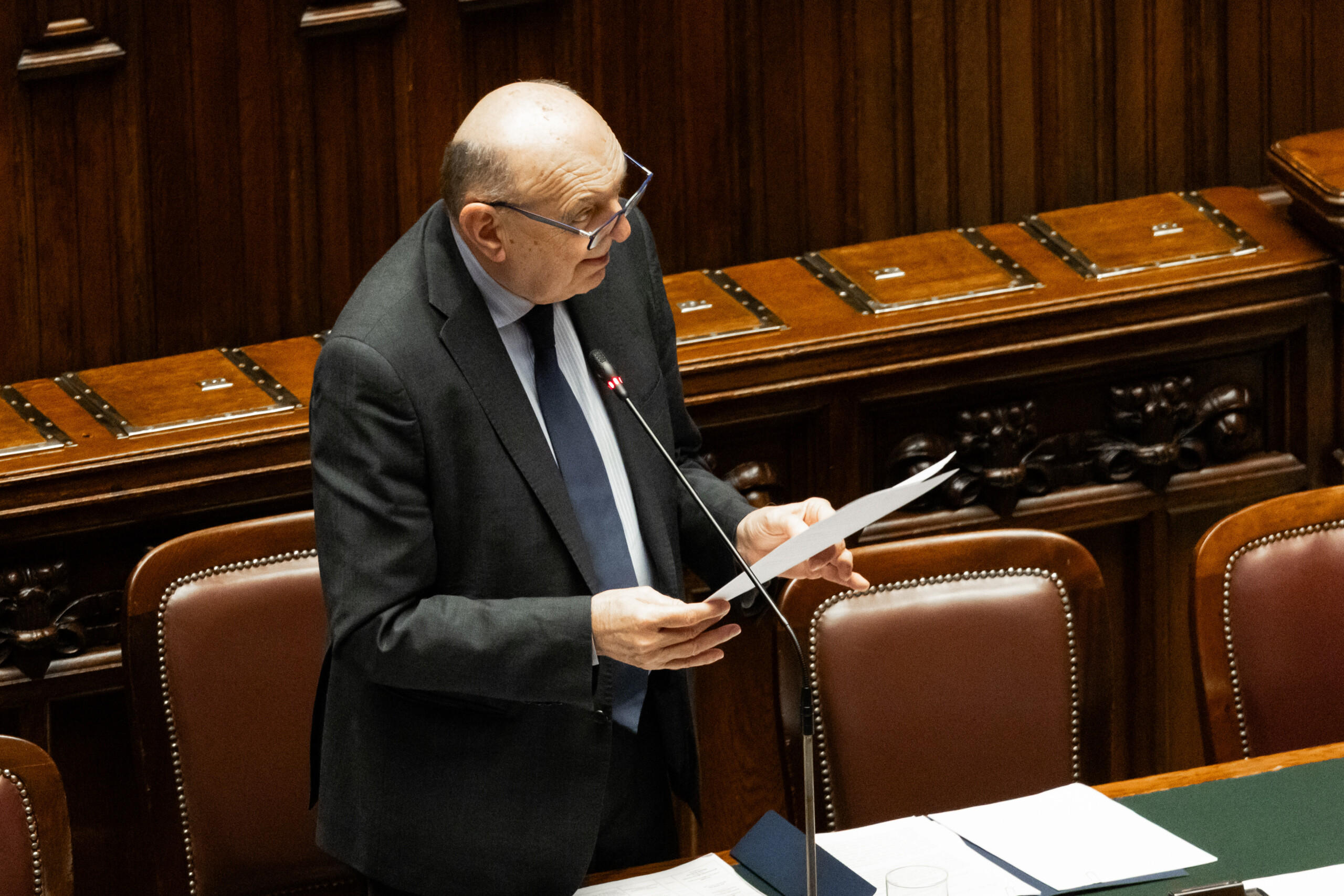 iran pichetto vers un quota de solidarite energetique de 400 millions de barils scaled