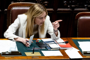 iran meloni mon invitation au dialogue reste valable lopposition ne doit pas invoquer de pretextes