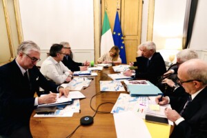 iran sources du palazzo chigi aucune negociation avec teheran concernant le passage de navires italiens dans le detroit dormuz