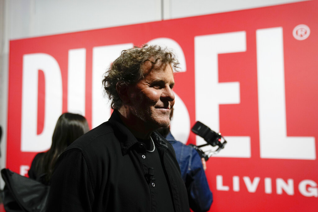 mode renzo rosso rencontre le roi charles iii au palais de buckingham