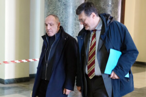 deraillement dun tramway a milan le conducteur refuse de repondre aux procureurs