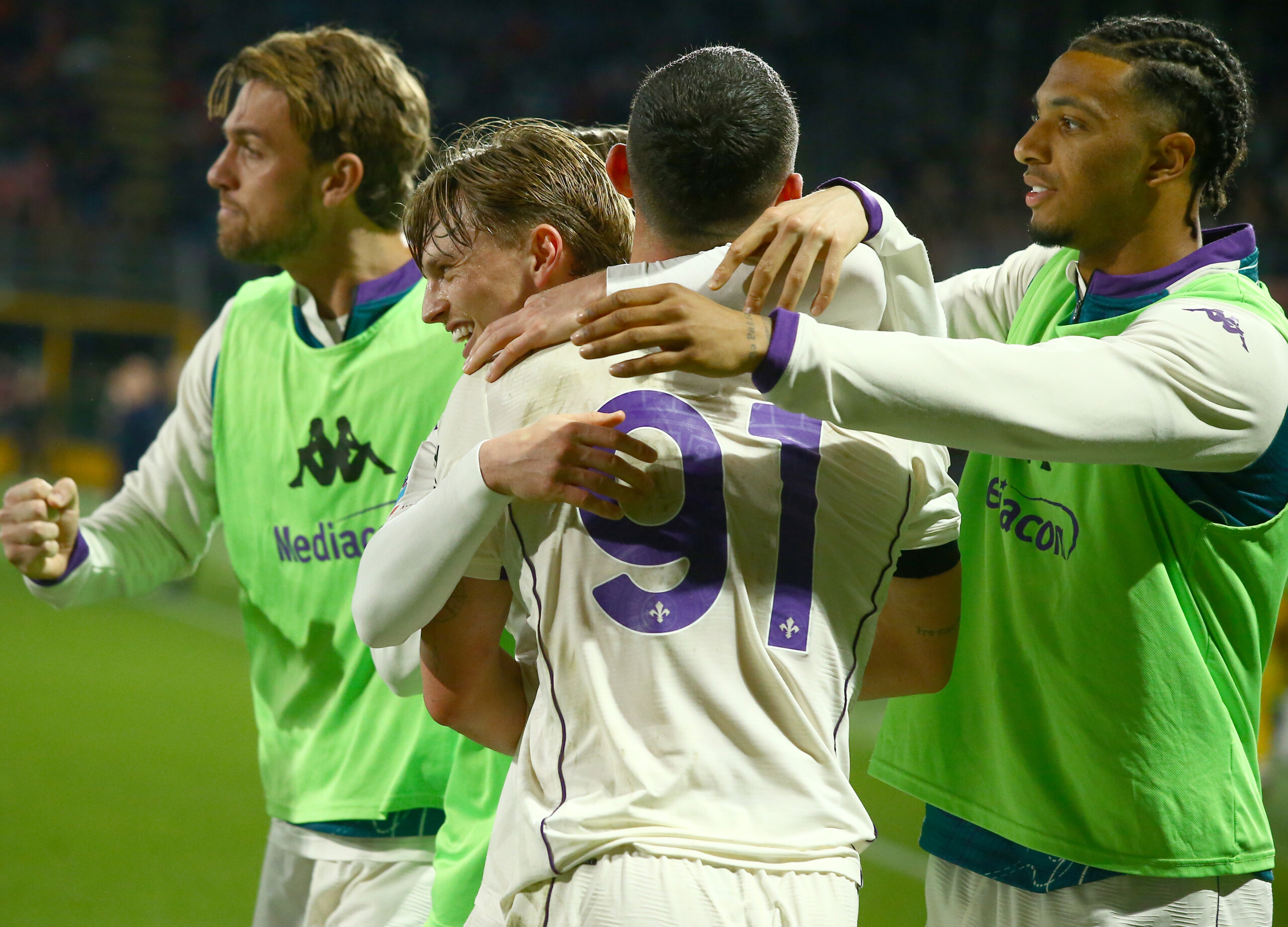 football serie a cremonese fiorentina 1 4 scaled