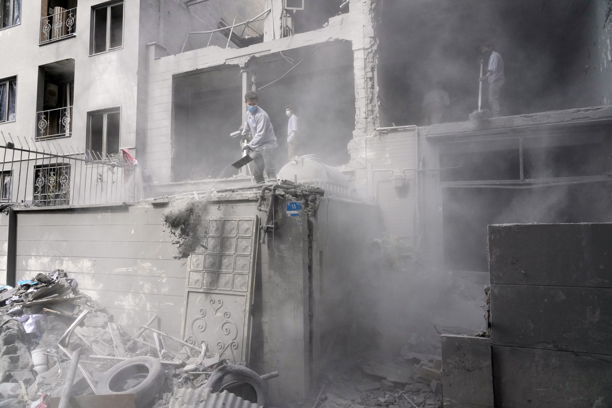 Iran, armée israélienne : « Attaques de grande envergure à Téhéran, Shiraz et Tabriz » 1 iran armee israelienne attaques de grande envergure a teheran shiraz et tabriz scaled