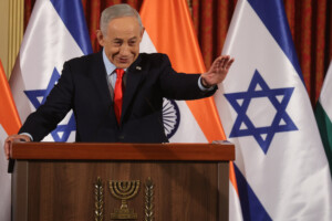 israel netanyahu publie une video avec lambassadeur americain je suis vivant