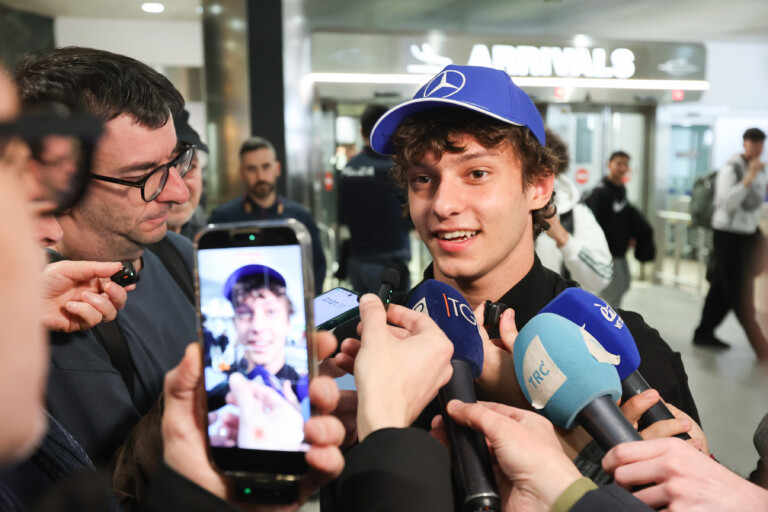 f1 kimi antonelli le succes ne me changera pas je resterai moi meme