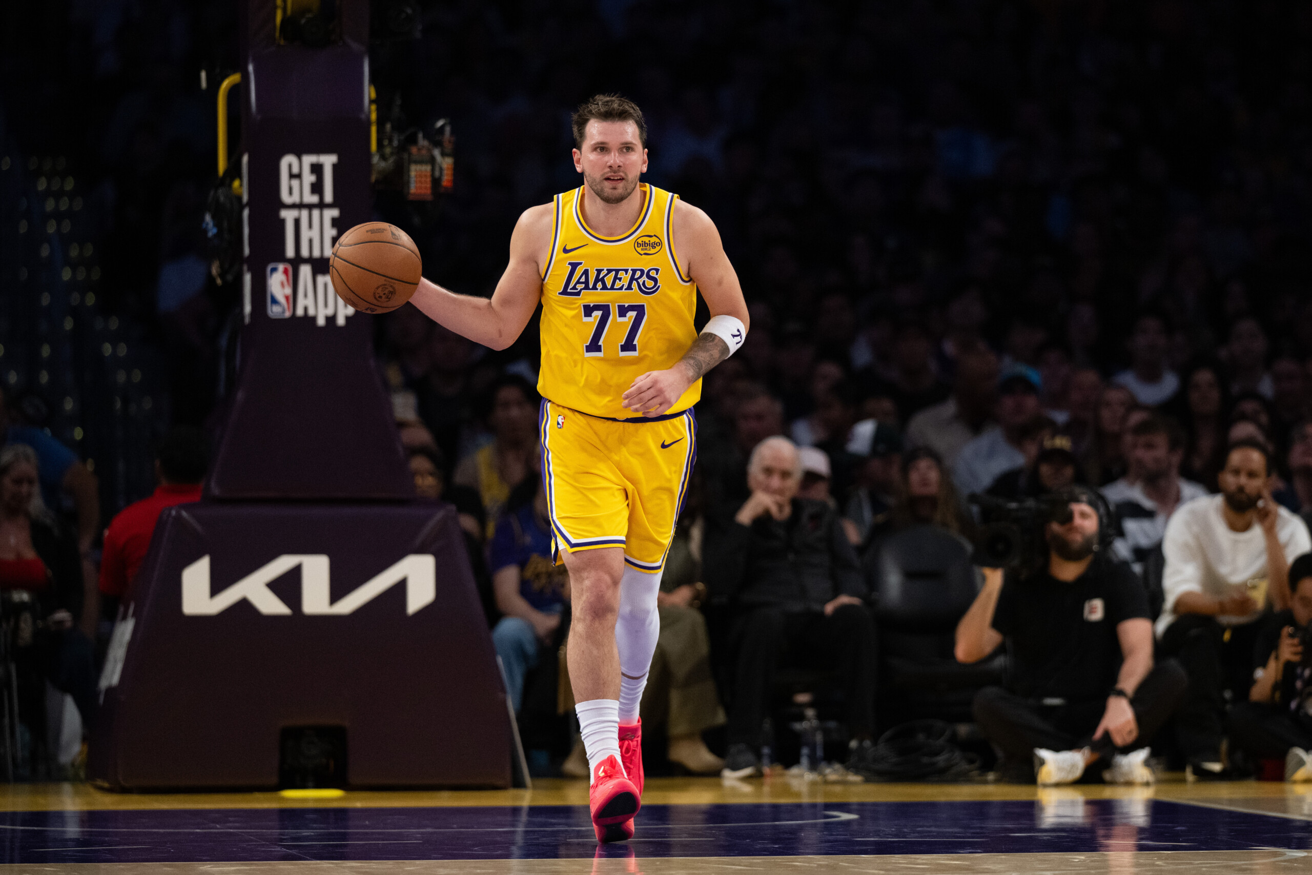 nba dans la nuit victoires pour thunder celtics et lakers scaled