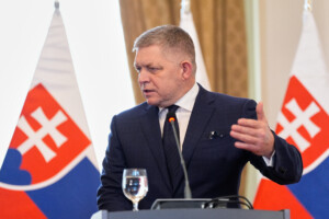 ukraine fico aucun progres sur le petrole zelensky veut renverser orban