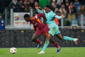 europa league bologne en quarts rome sincline 4 3 apres prolongation