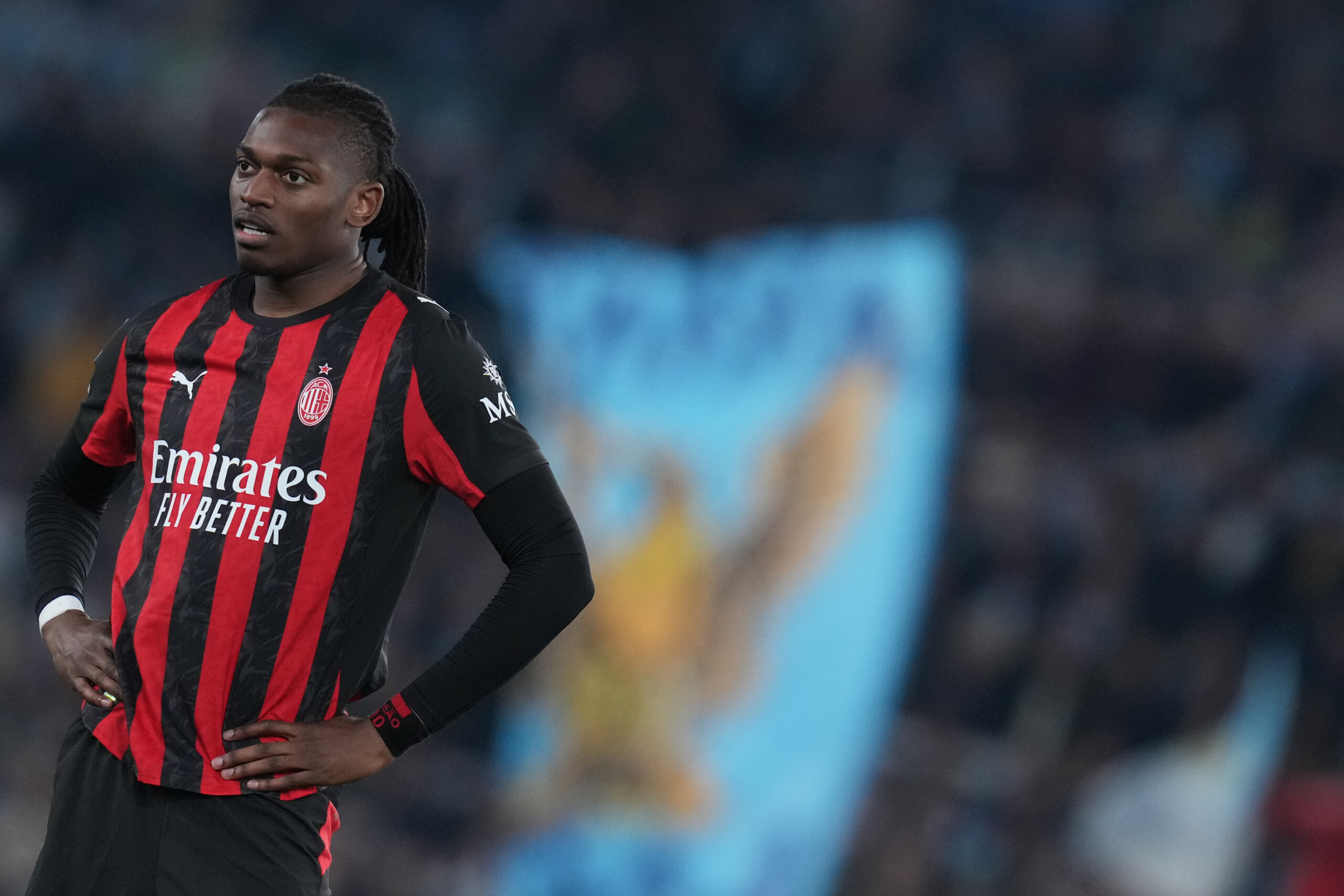 football probleme a ladducteur droit milan sans leao face a turin scaled