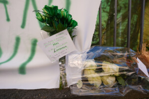 bossi aux funerailles au monastere de pontida uniquement la famille les amis et les invites