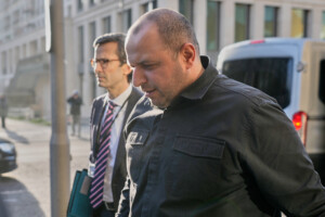 ukraine medias delegation de kiev arrivee a miami pour des entretiens avec les etats unis