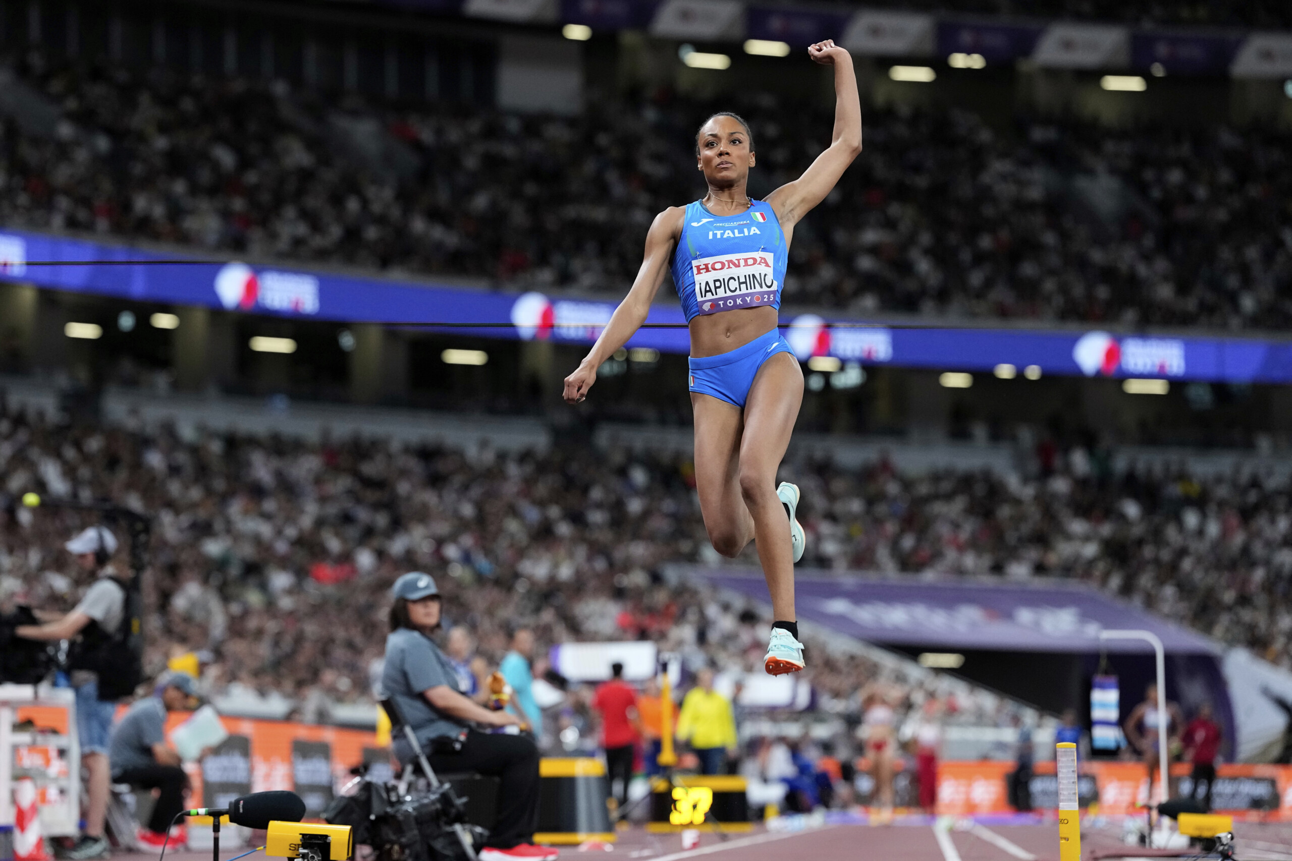 Athlétisme : Championnats du monde en salle, Iapichino remporte l'argent au saut en longueur féminin 1 athletisme championnats du monde en salle iapichino remporte largent au saut en longueur feminin scaled