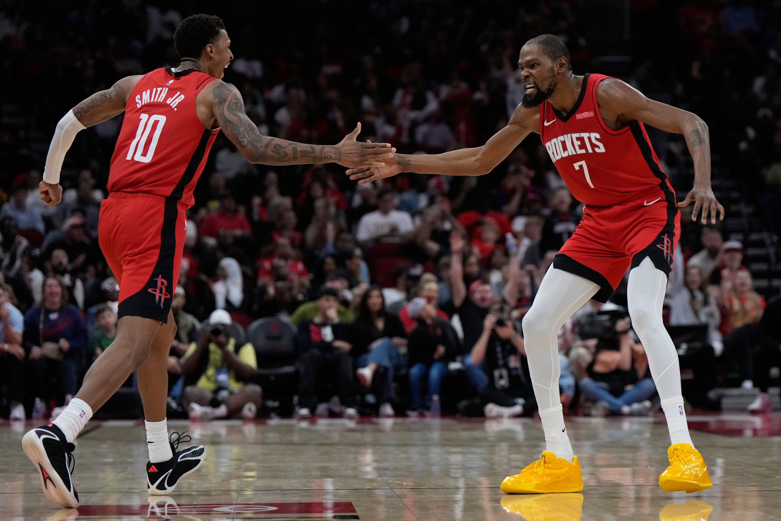 nba les lakers simposent egalement a orlando loklahoma enchaine une 11e victoire consecutive scaled