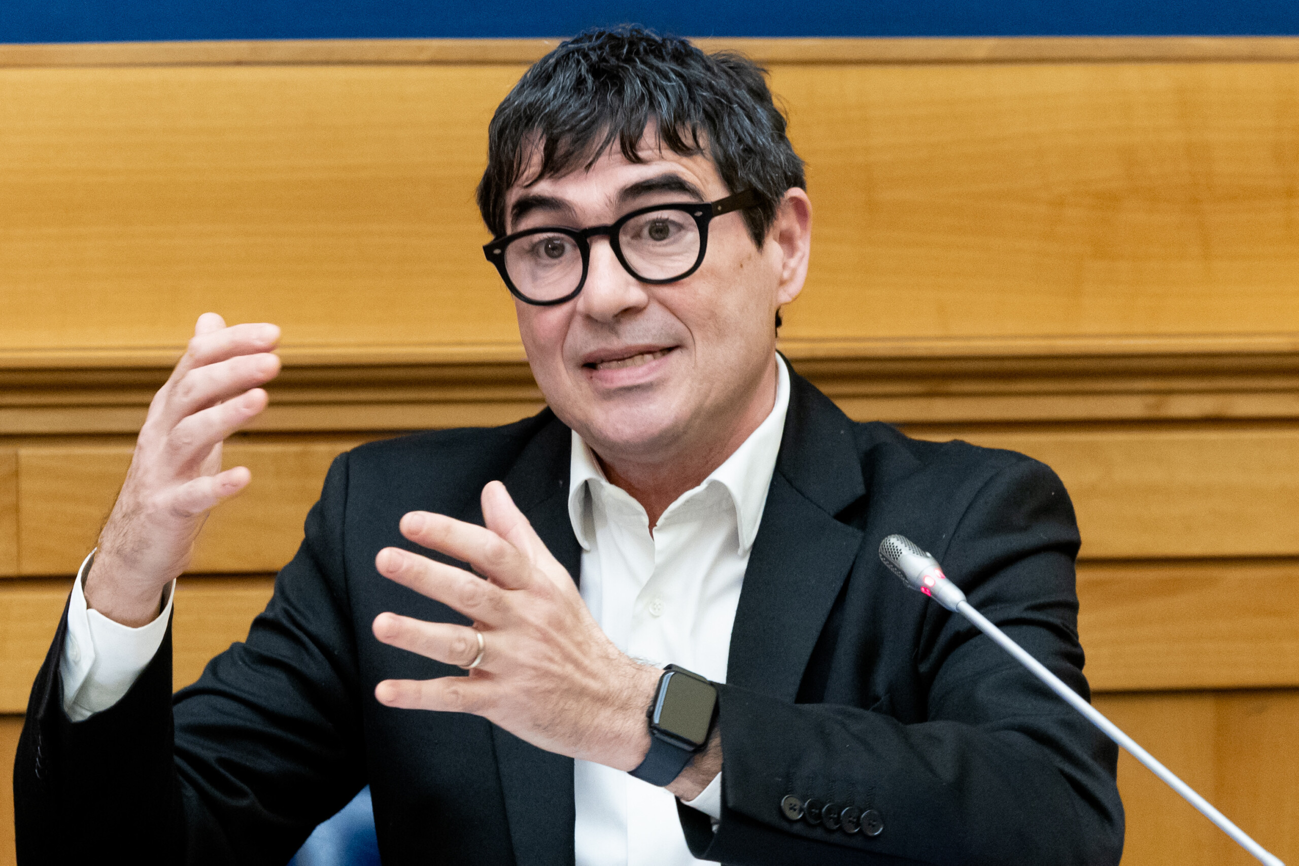 Affaire Delmastro, Fratoianni : « Pas une minute de plus au ministère » 1 affaire delmastro fratoianni pas une minute de plus au ministere scaled