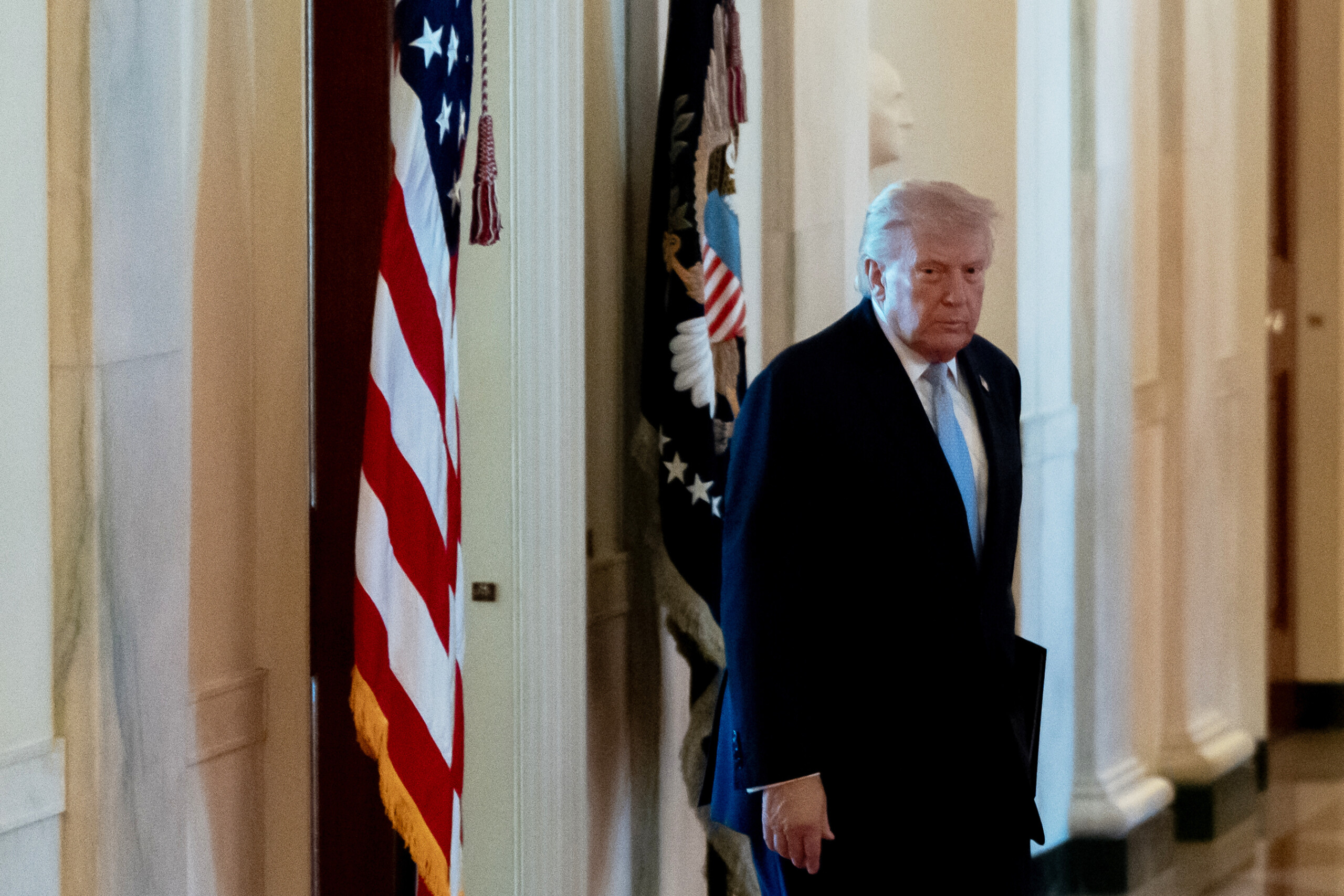 iran trump suspension pendant 5 jours des frappes contre les sites energetiques scaled