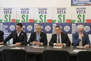 forza italia gasparri demissionne de son poste de chef de groupe au senat