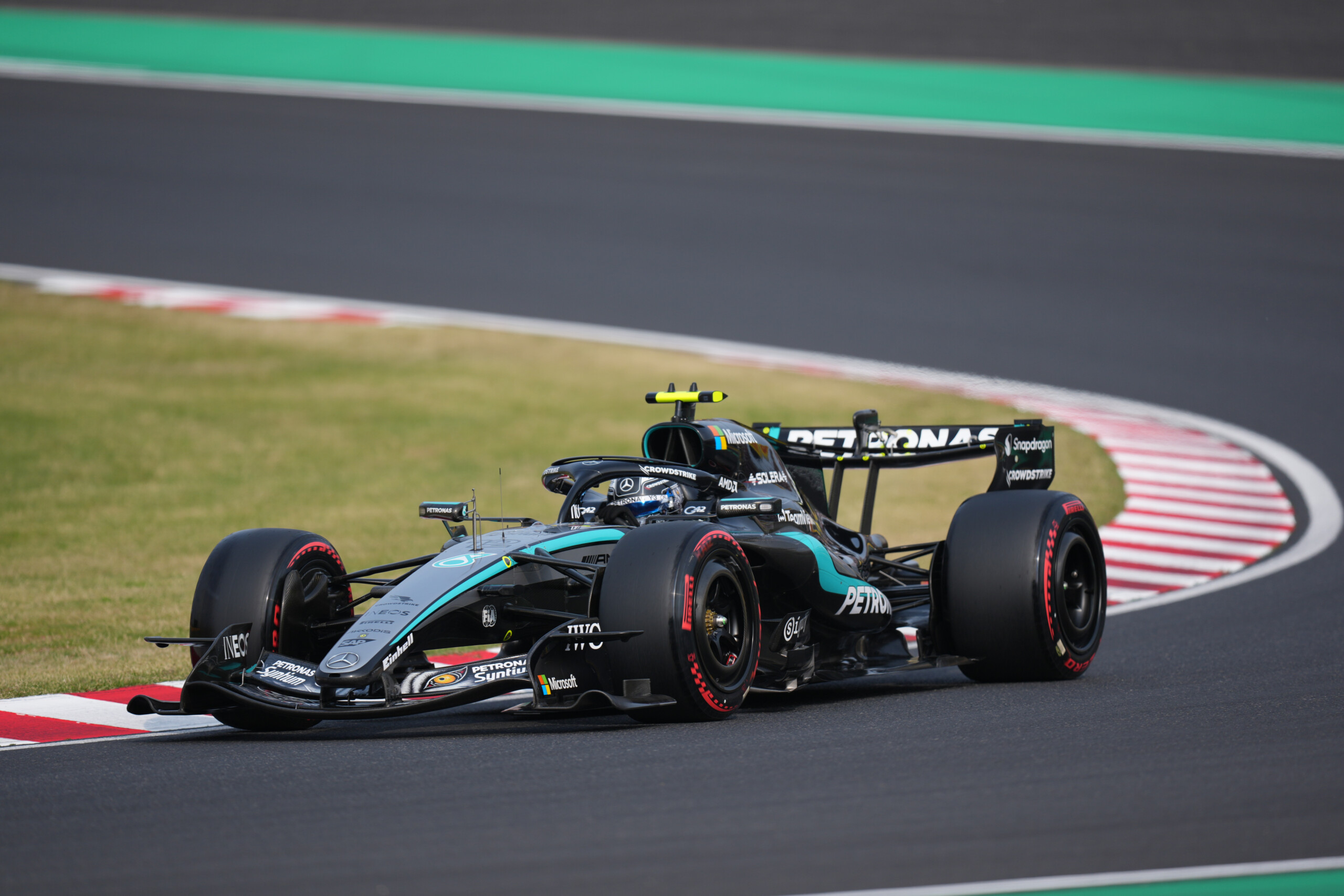 f1 gp du japon antonelli lemporte devant piastri et leclerc kimi nouveau leader scaled